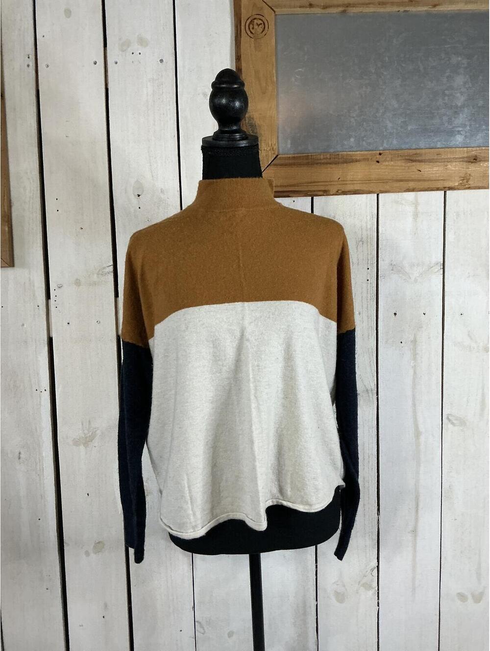 Colorblock Long Sleeve Sweater with Mock Neck
